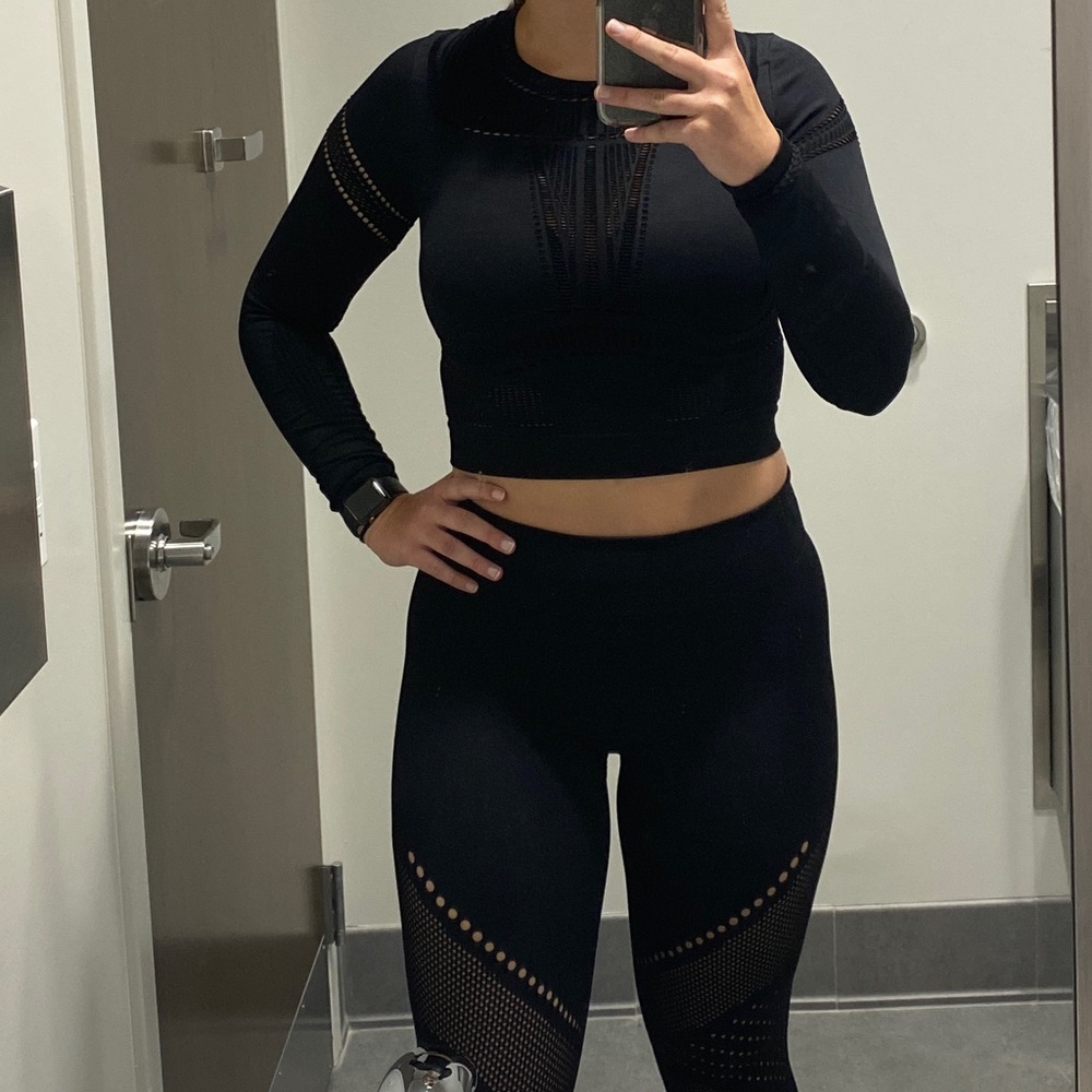 Perforated Fabletics Set